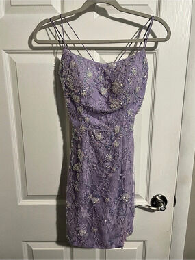 AMARRA Floral Lace-Up Mini Dress in lavender.  Size 6 Like New